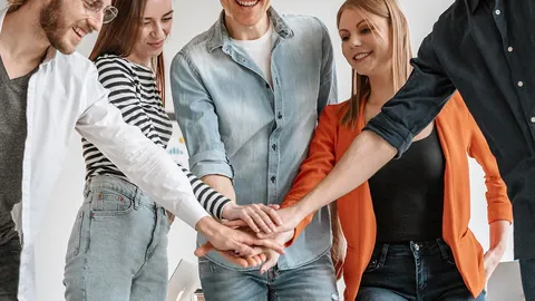 《韩鹏转正悬念：山东泰山2026赛季布局将揭晓关键》